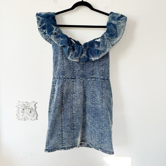 Misha Trisha Acid Wash Blue Denim Off The Shoulder Ruffle Mini Dress 10 - Picture 10 of 13